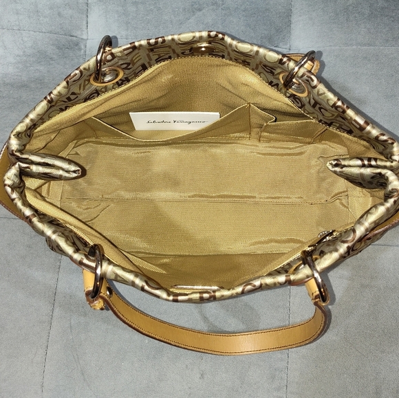 SALVATORE FERRAGAMO SIGARO MONOGRAM CANVAS WITH TAN LEATHER TOTE / SHOULDER BAG - Picture 12 of 16